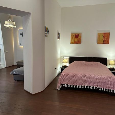 Modern Apartments In A Historical Place On Gorodotskaya Lviv Extérieur photo